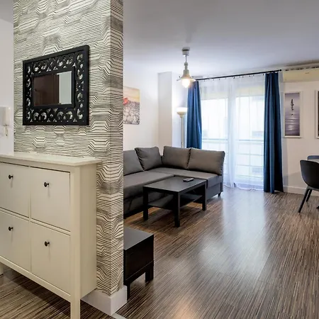 Rentplanet - Pulaskiego Ii Apartment Breslau